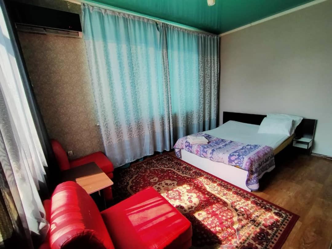 Sv Hotel Bişkek Dış mekan fotoğraf